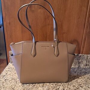 Michael Kors Beige Leather Tote